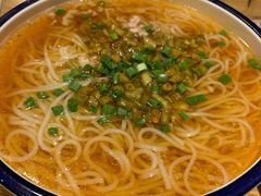 米粉-俏湘厨•地道湘菜(建华南路店)