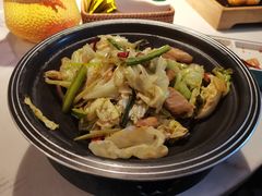 -荷塘秋月·本帮江浙菜(国权路店)