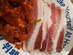 -阿亲家·韩式无限烤肉(花果园店)