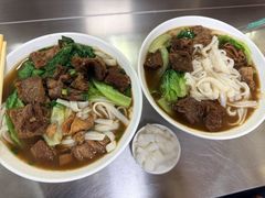 牛腩汤河-珍珍小食店(西华路店)
