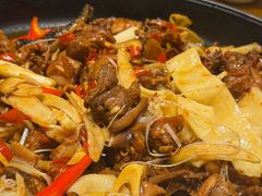-弓虽昌焖烧鸡(大竹林店)