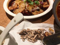 秘制凉皮-马仕玖煲·融合菜·酥不腻烤鸭(人大店)
