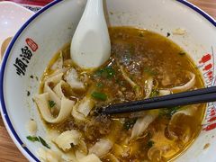 -顺溜·手工刀削面·黑金店(铜锣湾店)