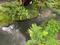 -Chom Cafe and Restaurant