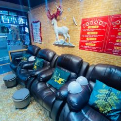 -尤米一站式美甲美睫