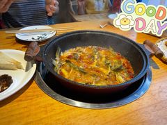 黄辣丁鲜鱼锅-小小河边鱼(天润城店)