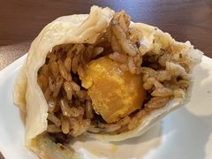 咸蛋黄烧卖-大龙汤包