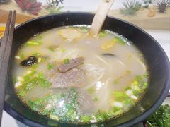 -牛汤哥慢熬牛肉汤(五道口店)