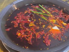 -黄潇洒老火锅(九眼桥宏济巷店)
