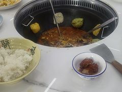 -丹水桥地锅鱼·翘嘴鲌·地方特色全鱼宴(丹江口大坝店)
