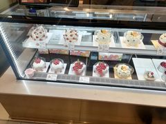 -花花卷卷·鲜食蛋糕(静安久光百货店)