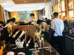 大堂-星巴克(汾阳路店)