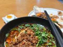 -全季酒店(重庆李子坝牛角沱地铁站店)