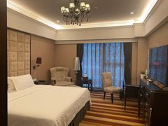 -长沙豪布斯卡酒店(长沙省政府德思勤店)