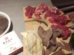 -宴全牛粤来越牛潮汕鲜牛肉火锅(海州万达广场店)