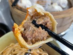 -老上海食惠裡小籠包生煎包