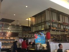 -东方红海鲜百汇(国际大厦店)