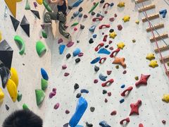 -龙景攀岩(海峡世茂广场店)