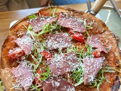 -Dragon Pizza•圆脸龙披萨·牛排餐厅