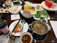 -牛鼎盛新疆雪花鲜牛火锅(武夷绿洲 店)