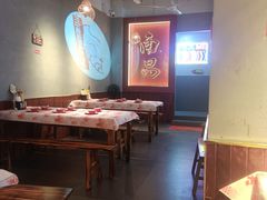 -老闵田螺馆·南昌市井菜·特色小吃(总店)