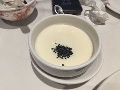 黑芝麻炖奶-稻香海鲜饭店(第一国际店)