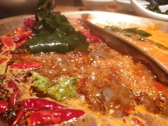 -潮火锅·麻辣牛肉火锅(观音桥方圆·LIVE店)