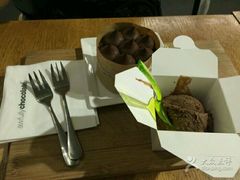 巧克力冰淇淋-Awfully Chocolate(来福士广场店)