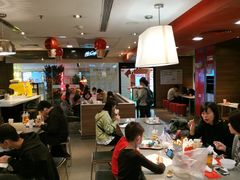 大堂-麦当劳(花城大道华穗路店)