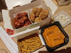 -BHC炸鸡(明洞总店)