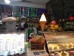 -大信·云顶星河游乐王国