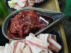 -彝人部落火盆烧烤(原内环足球场店)