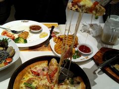 9寸双拼披萨-菲滋意式餐厅(西溪印象城店)