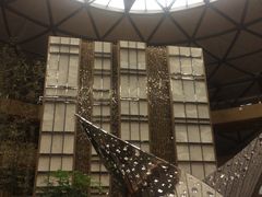 -上海滴水湖皇冠假日酒店