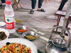 -迎燕阁烤羊腿(二环南路店)