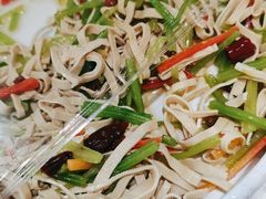 -三好食堂(煎饺·馄饨·肉饼米线·盛世广场店)