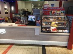 -DQ·蛋糕·冰淇淋(周浦万达店)