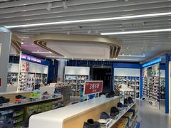 -SKECHERS 斯凯奇(上海国际时尚中心店)