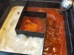 一品三味锅-倍儿红喜临门火锅(文兴路店)