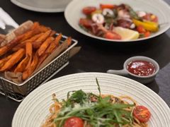 -théATRE茶聚场·餐厅(环球金融中心店)