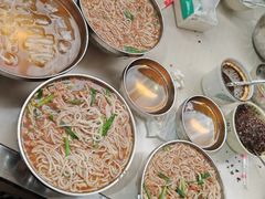 -正宗杨记普洱酸醋米线(总店)