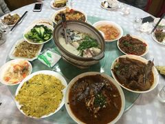 -天乐农家鱼头王(天目湖店)