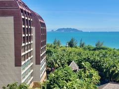 -三亚湾海居铂尔曼度假酒店