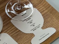 -UNI UNI(环亚凯瑟琳店)