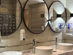 -东方棕泉·洗浴·按摩·美食国际水疗会所(福田店)