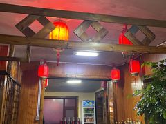 -果松木炭酸菜铜火锅·外婆参鸡汤