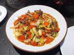 -万重锦·人文川菜馆(骡马市店)