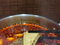 -独食火锅·半米屋台(直营总店)