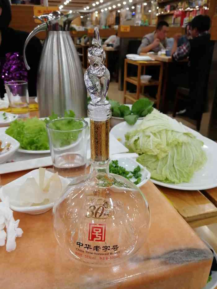 董大爷涮肉(茉莉园店)-"一般,现在试营业,菜品有8.8折扣.冬.