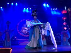 -金东尼人妖秀